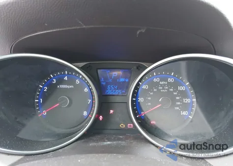 2011 Hyundai Tucson Limited z USA, uszkodzony, nr VIN KM8JU3AC6BU222620